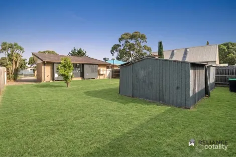 Property photo of 13 Carina Drive Melton VIC 3337
