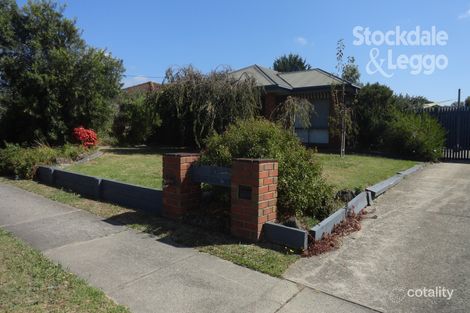 Property photo of 1/10 Cameron Way Pakenham VIC 3810