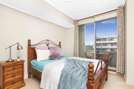 Property photo of 702/2 The Piazza Wentworth Point NSW 2127