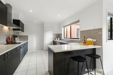 Property photo of 5 Graffs Avenue Doreen VIC 3754