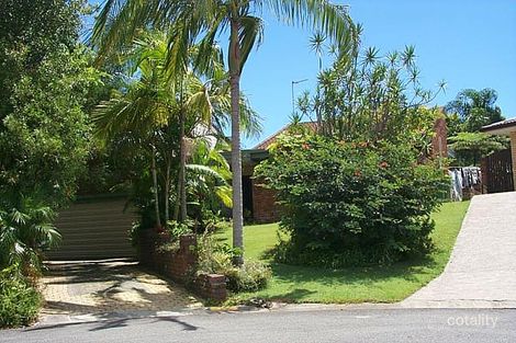 19 Oakwood Tce, Palm Beach, QLD 4221