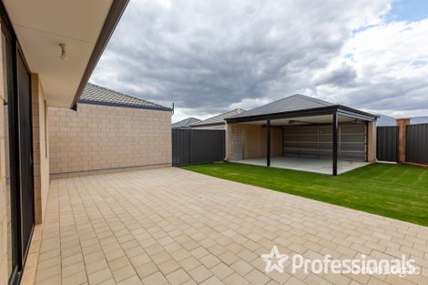 27 Brighstone Ave, Hilbert, WA 6112