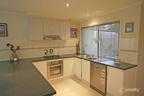 Property photo of 43 Wakenshaw Crescent Pakenham VIC 3810