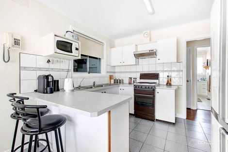 Property photo of 58 Hanson Road Craigieburn VIC 3064