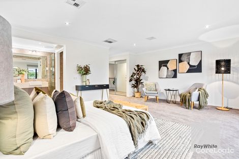 Property photo of 54 Lawson Way Caroline Springs VIC 3023