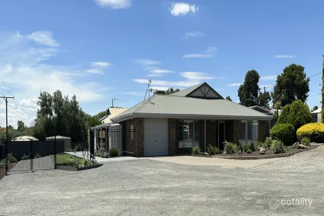 20 The Crescent, Burra, SA 5417