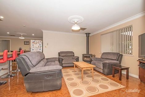 Property photo of 12 Mosconi Circle Somerville WA 6430
