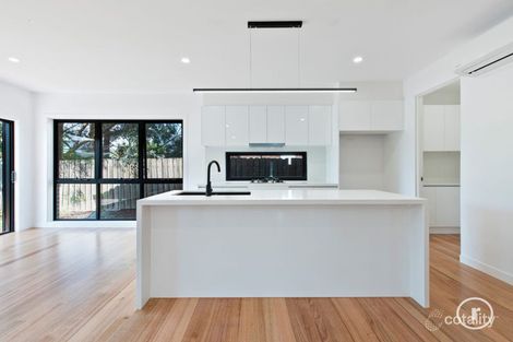 Property photo of 2/18 Timor Parade Heidelberg West VIC 3081