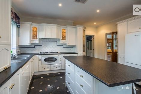 Property photo of 1 Simmons Crescent Flinders Park SA 5025