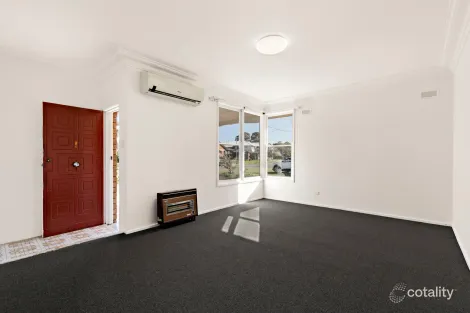 Property photo of 5 Dilkera Avenue Valentine NSW 2280
