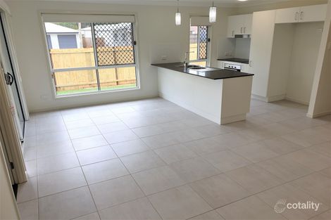Property photo of 32/1 Evergreen Avenue Loganlea QLD 4131
