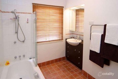 Property photo of 76 Malcolm Street Hawthorne QLD 4171