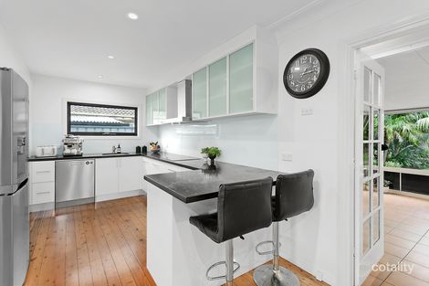 Property photo of 35 Gordon Avenue Summerland Point NSW 2259