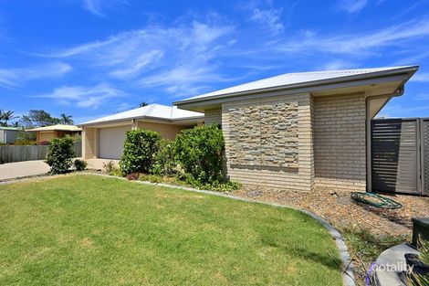 Property photo of 6 Ocean View Place Elliott Heads QLD 4670