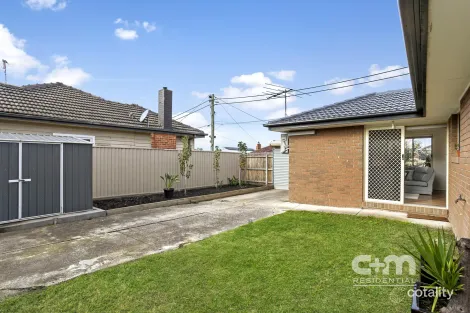 Property photo of 18 Ila Street Glenroy VIC 3046