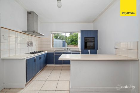 Property photo of 28 Exford Road Melton South VIC 3338