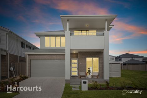 Property photo of 22 Nautica Crescent Shell Cove NSW 2529