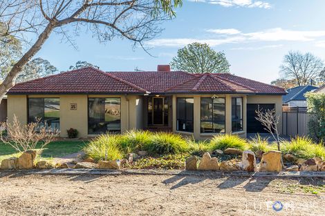 Property photo of 35 Enderby Street Mawson ACT 2607