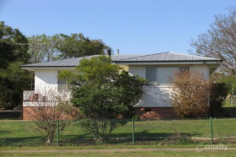 6 Yandilla St, Pittsworth, QLD 4356