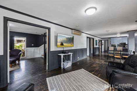 Property photo of 35 Timberline Road Launching Place VIC 3139
