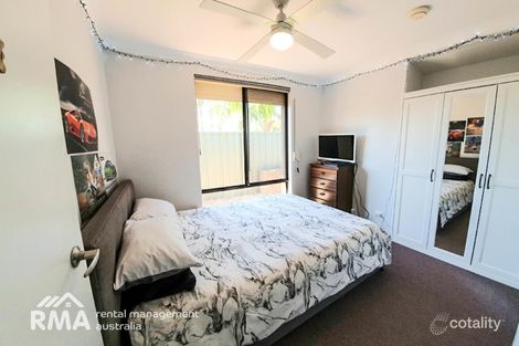 Property photo of 8 Knowle Way Warnbro WA 6169