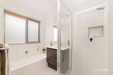 Property photo of 12 Gat Sing Way Dennington VIC 3280