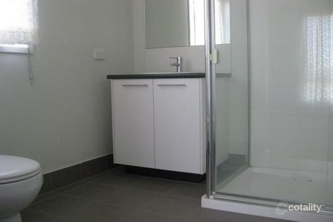 Property photo of 1 Lake Park Court Werribee VIC 3030