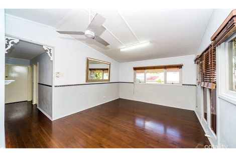 Property photo of 3 Penrock Parade Labrador QLD 4215