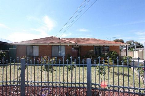 Property photo of 19 Roussac Court Sunshine North VIC 3020