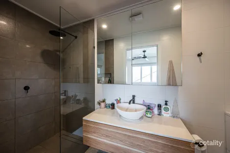 Property photo of 18 Stanillon Street Aspley QLD 4034