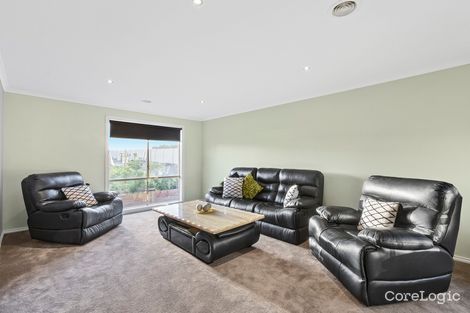 Property photo of 10 Lancelot Court Hillside VIC 3037