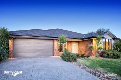 Property photo of 35 Cheltenham Close Craigieburn VIC 3064