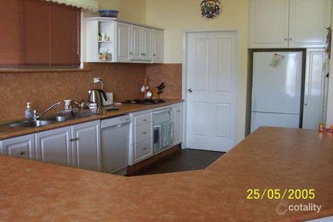 Property photo of 22 Raven Crescent Townview QLD 4825