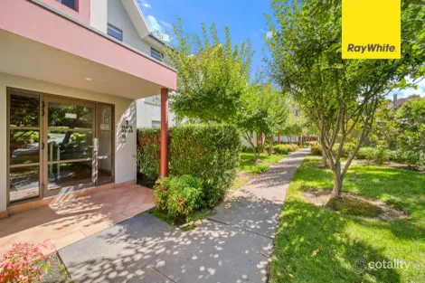 Property photo of 35/1 Eldridge Crescent Garran ACT 2605