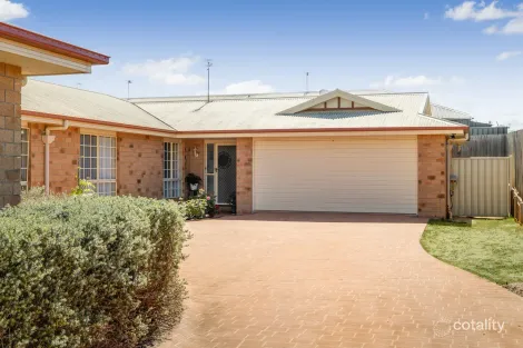 2/87 Wuth St, Darling Heights, QLD 4350