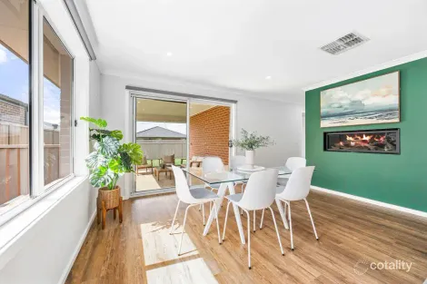 Property photo of 44 Royal York Road Winter Valley VIC 3358