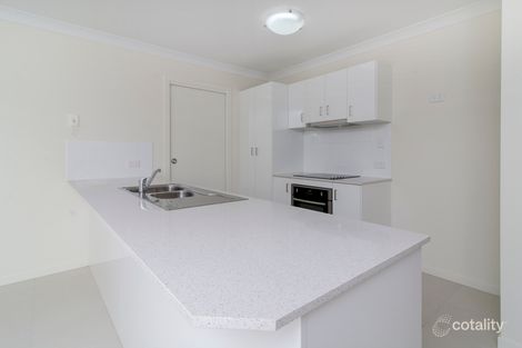 Property photo of 13 Rosella Gardens Drive Meringandan West QLD 4352