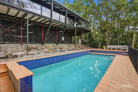 Property photo of 135 Simpsons Road Elanora QLD 4221