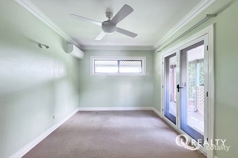 Property photo of 48 Rholanda Crescent Springwood QLD 4127