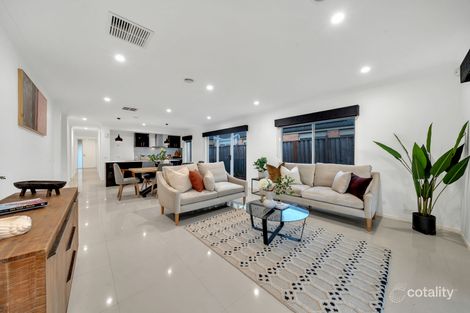 Property photo of 17 Bluemist Circuit Lyndhurst VIC 3975