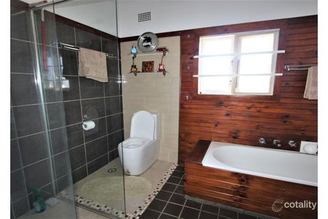 Property photo of 11 Frederick Street Fairfield NSW 2165