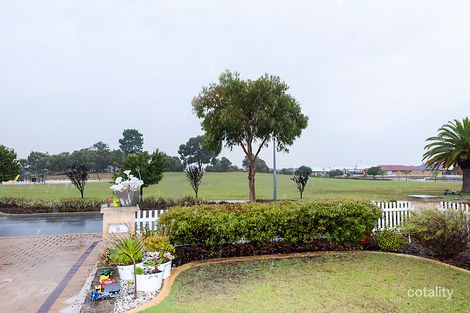 Property photo of 3 Oakhill Heights Ellenbrook WA 6069