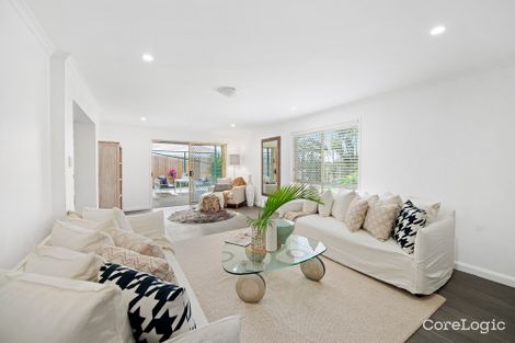 Property photo of 7 Yungaburra Place Helensvale QLD 4212