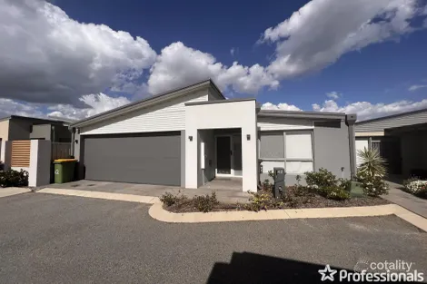 Property photo of 42 Plunkett Turn Canning Vale WA 6155