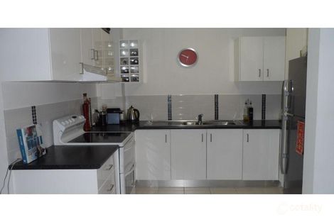 11/210 Scarborough St, Southport, QLD 4215