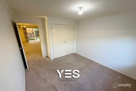 Property photo of 30 Simon Drive Pakenham VIC 3810