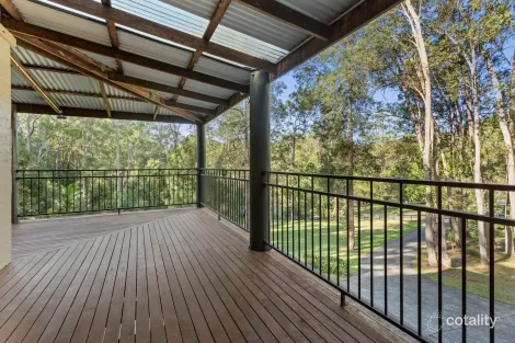 Property photo of 21 Lydford Close Bonogin QLD 4213