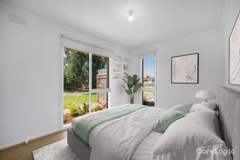Property photo of 2 Clitheroe Drive Wyndham Vale VIC 3024