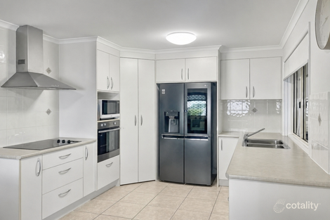 Property photo of 17 Lygon Court Urraween QLD 4655