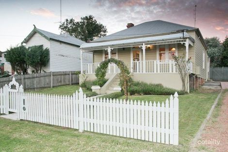 24 Aberglasslyn Rd, Rutherford, NSW 2320